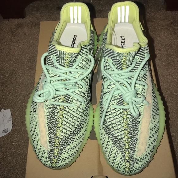 Yeezy - Picture 3 of 7